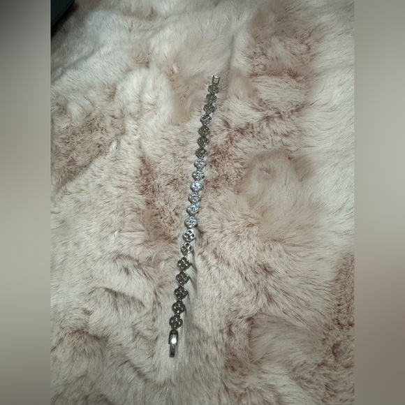 Bracelet - Picture 4 of 4